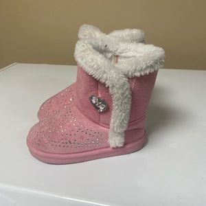 Childrens boots size 7
